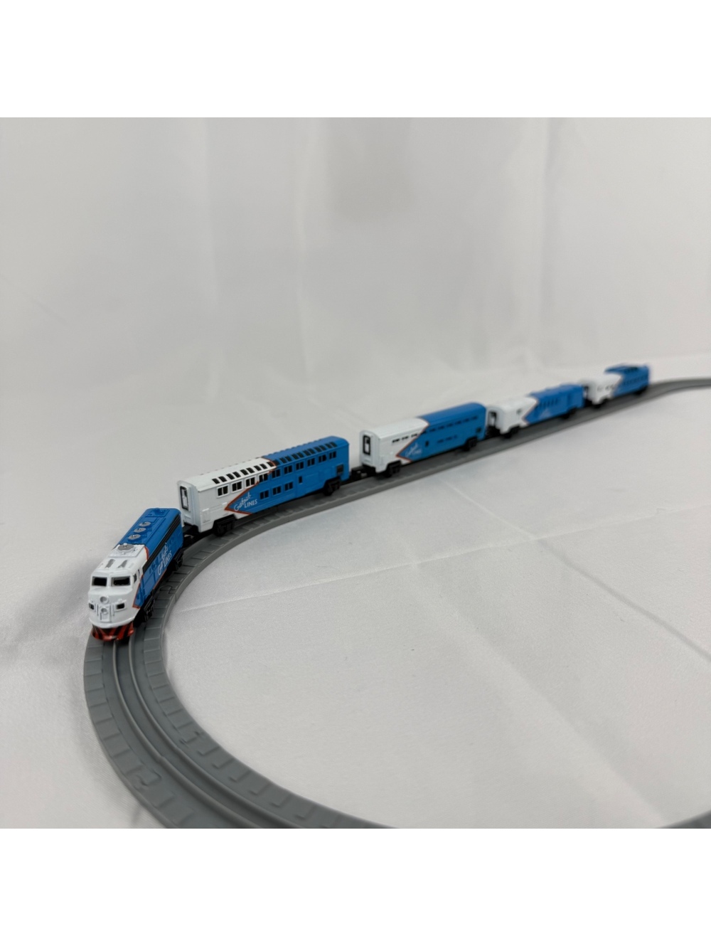 Vintage Micro Machines Galoob Lines Passenger Train Set with Track